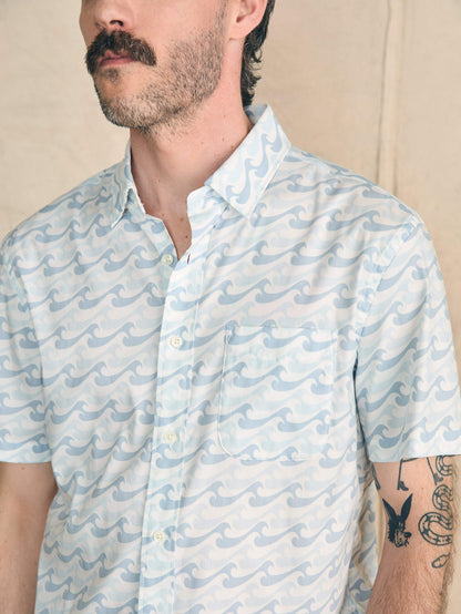 Short-Sleeve Movement Shirt - Ivory Endless Peaks