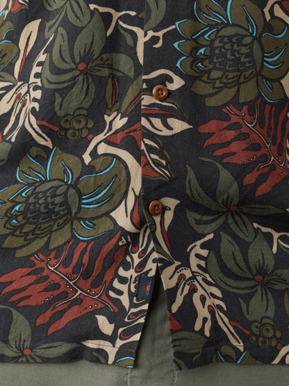 Short-Sleeve Bali Camp Shirt - Rainforest Nights