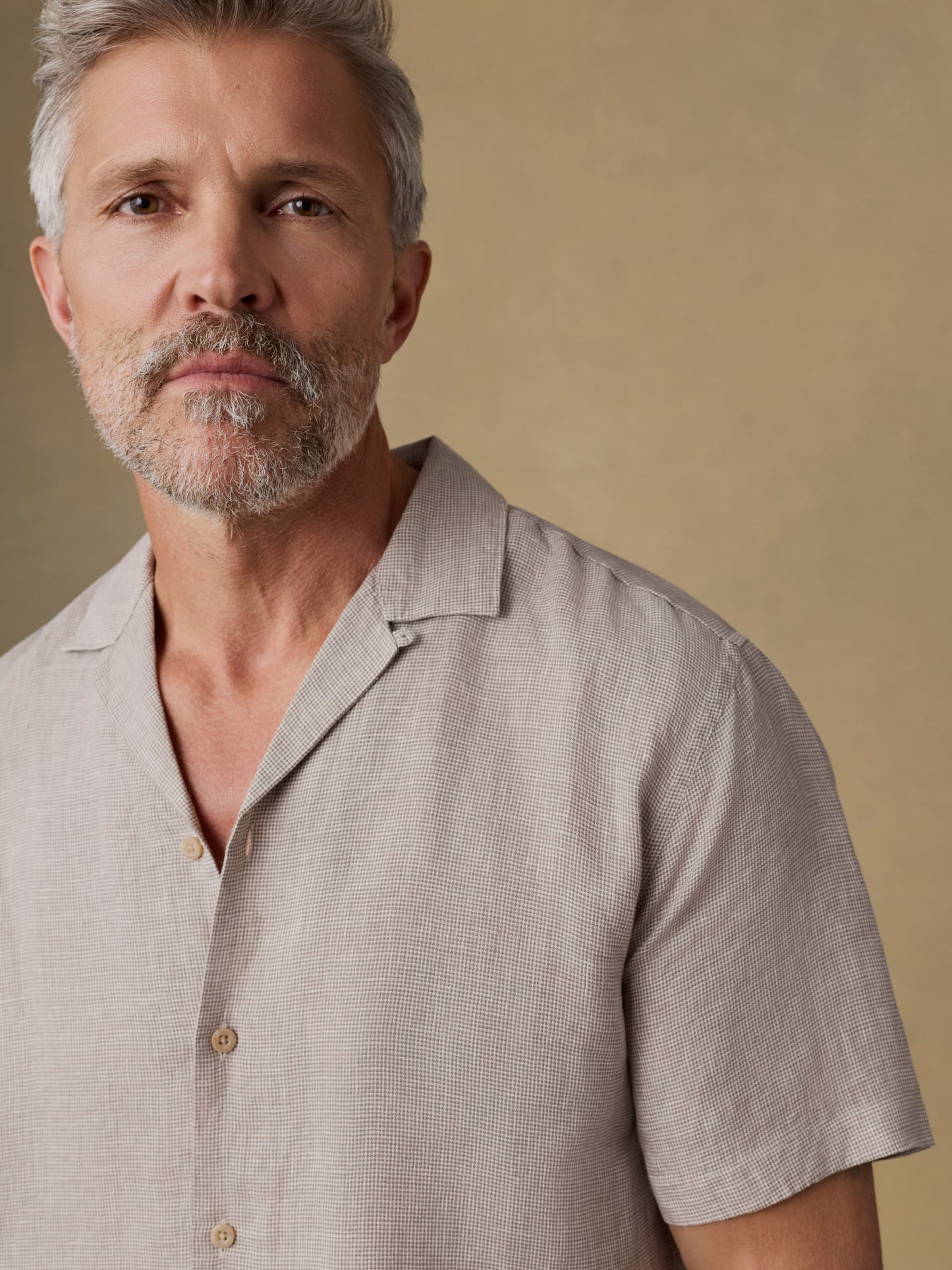 Short-Sleeve Laguna Linen Camp Shirt - Khaki Pincheck